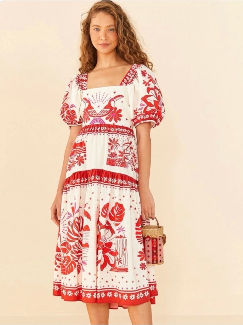 ✨ FARM Rio 100% cotton dress that screams “summer in Brazil” 🇧🇷🌺